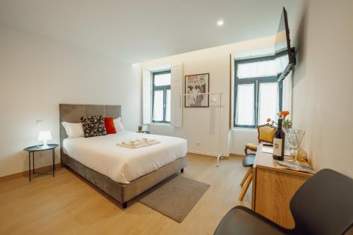 Carmo Residence Porto by Vacationy
