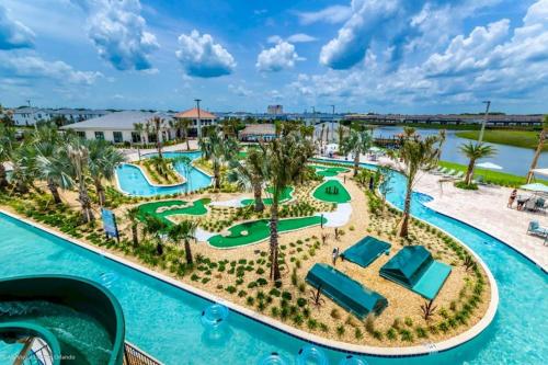 Luxury 4 bedroom 3 bath pool Home 271 photo 5