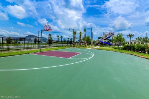Luxury 4 bedroom 3 bath pool Home 271 photo 17