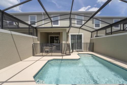 Luxury 4 bedroom 3 bath pool Home 271 photo 19