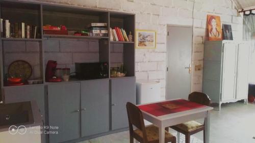 Dapur atau dapur kecil di Gîte aux portes du Morvan