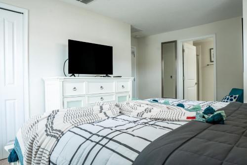 Luxury 5 Bedroom 4 bath private pool Home 266 photo 93