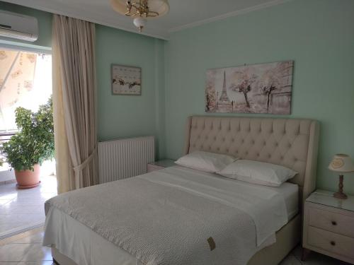 Emilia and Nikos Marousi apartment