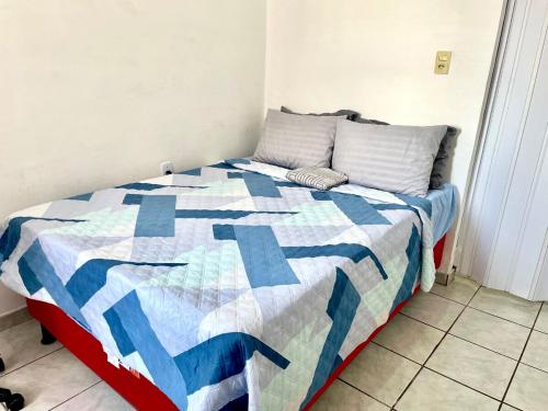 Postel nebo postele na pokoji v ubytování Apt 7 Aconchegante apt com 1 quarto, Bem Localizado em Petrolina