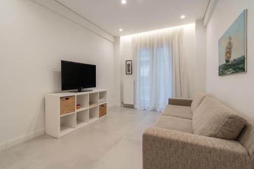 Modern Apartment at Marina Zeas