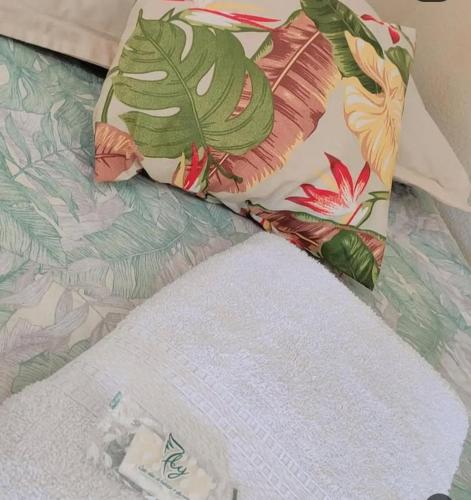 Una cama o camas en una habitación de Hotel Pousada Apucarana