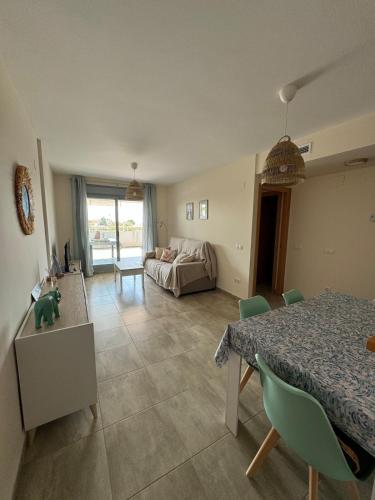 Apartamento con 2 habitaciones y garaje