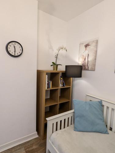 Central London Apartment - Great Location photo 52