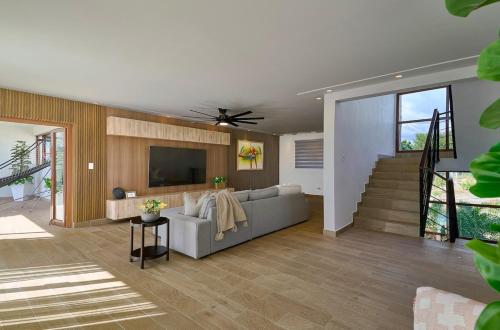 Villa La Chiquita Paradise Pool and BBQ