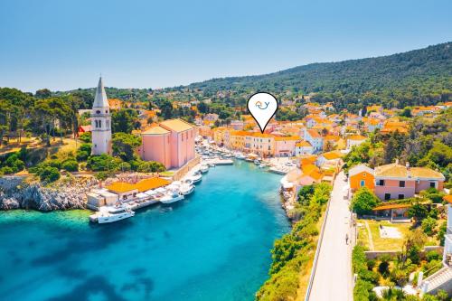 Astra 2 Veli Lošinj Harbour View - Happy Rentals