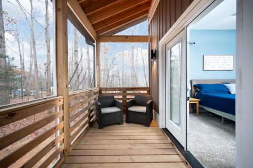 Posezení v ubytování Serene 4br Country Retreat Awaits - Near Greensboro and Elon University
