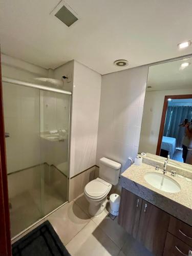 Ένα μπάνιο στο Flat no Brookfield Towers