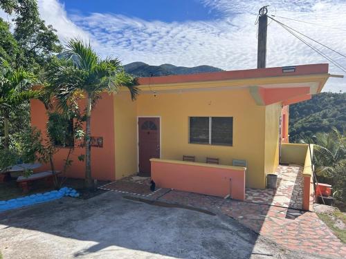 Seaview Guesthouse Apt#1