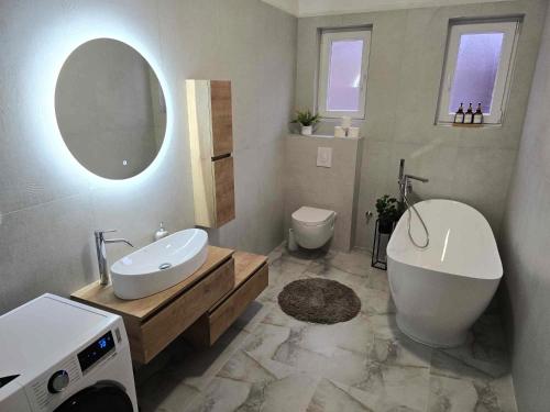 Koupelna v ubytování Kosante - luxury apartment - 150 m2 with fitness room