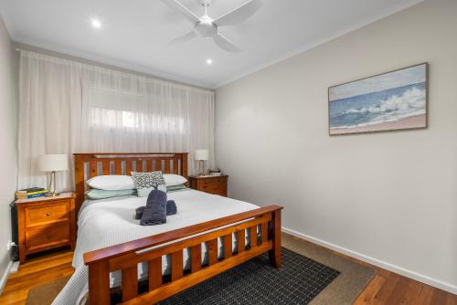 Katil atau katil-katil dalam bilik di Rocky Shores Hideaway