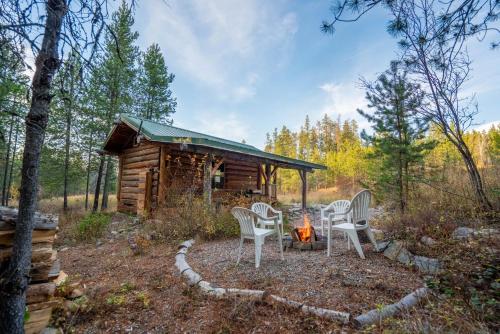 Κήπος έξω από το Trapper's Cabin, 7 Min To Glacier, Dogs Welcome