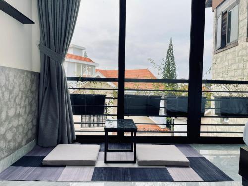 Balkón nebo terasa v ubytování Ben Ben Hotel
