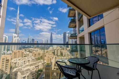 Burj Khalifa View - 1BR in Bellevue Tower 2, Downtown - Allsopp & Allsopp