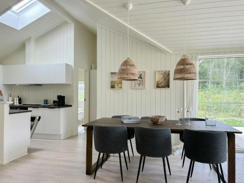 Gallery image of Idyllisk Nybygget Hus I Nordsjællandsk Natur in Vejby