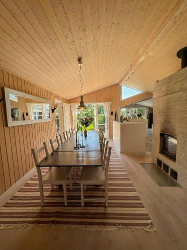 Φωτογραφία από το άλμπουμ του Family-Friendly Summer House Near The Beach σε Otterup