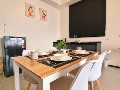Cucina o angolo cottura di Cozy Minimalist Suite at Urban Suites Georgetown by SuperStay