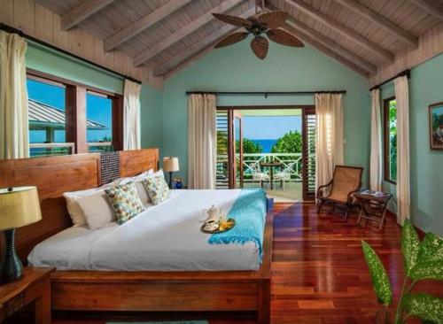 Гостиная зона в Hospitality Expert Little Waters Villa Negril