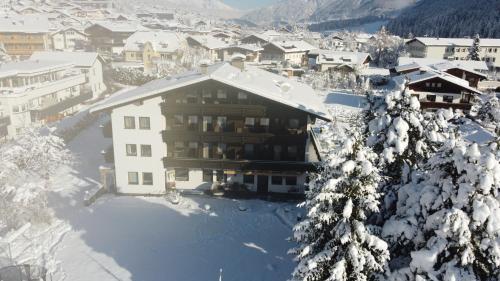 Το Hotel Eschenhof & Apartments τον χειμώνα