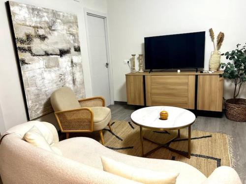 Three bedroom apartment in Rivas