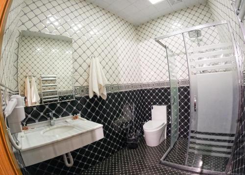 Ένα μπάνιο στο Gabala Buta Guest House