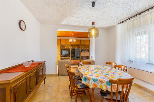 Miranda - Veliki first floor - MPolo