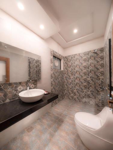 Galería fotográfica de Grand Shalimar Hotel en Multán
