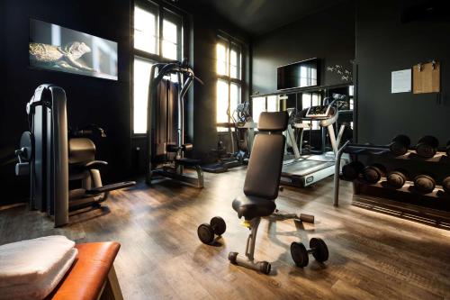 Fitness centrum a/nebo fitness zařízení v ubytování pentahotel Braunschweig
