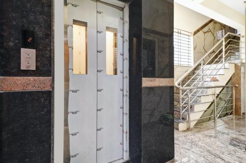 Galería fotográfica de Hotel O SAPTHAGIRI RESIDENCY en Tāvarikere