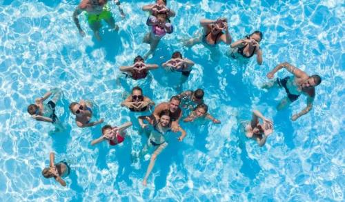 Hosté ubytování Camping 4 étoiles - Piscine - eeiige