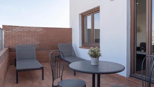 Ola Living Sant Antoni Market