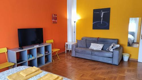 Isola Flat