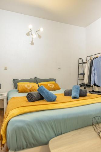 Photo de la galerie de l'établissement Charming City-Center Flat with Terrace, à Toulouse