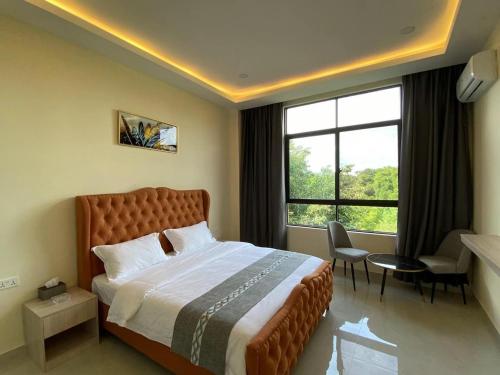 Zambezi Bay Hotel