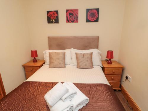 Voodi või voodid majutusasutuse Fir Tree Cottage toas