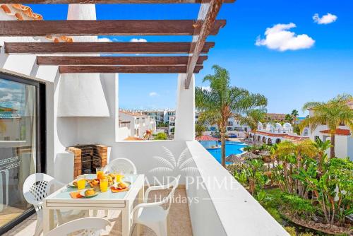 Heated Pool & Garden Views Holiday FC519