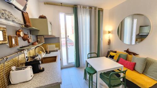 KLIMT Huelin Malaga modern beach appartment