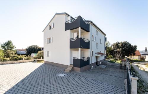 Awesome Apartment In Bibinje With Wifi