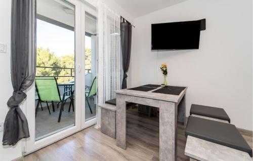 Stunning Apartment In Bibinje With Wifi