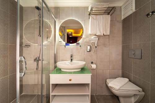 Koupelna v ubytování Ayasofya Hotel - Special Class