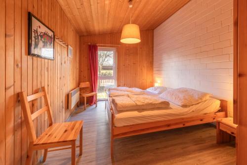 Ένα ή περισσότερα κρεβάτια σε δωμάτιο στο Möwe 35