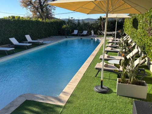 Piscine de l'établissement La Bastide Gourmande ou située à proximité