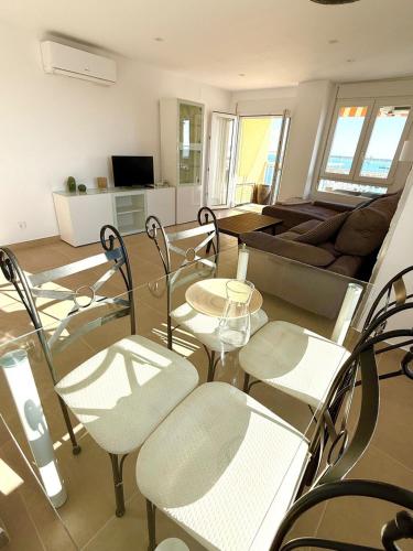 Beach Sea View Apartment