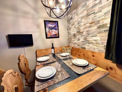 Apartment Residenza Chesa Margun 24-1 by Interhome