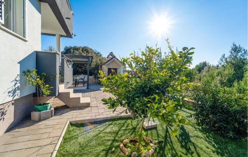 Stunning Apartment In Bibinje With Wifi