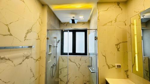 Koupelna v ubytování 芭提雅市中心别墅